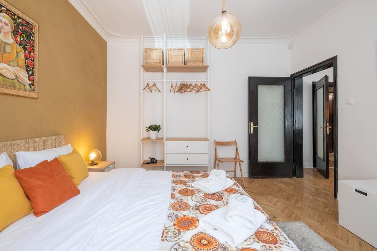 Sophisticated Gem With Private Parking Sófia Exterior foto