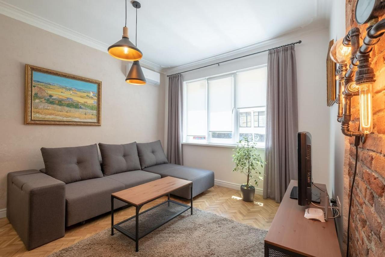 Sophisticated Gem With Private Parking Sófia Exterior foto